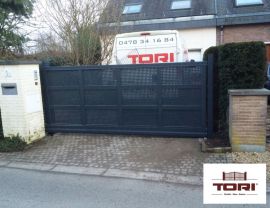 portail_aluminium_autoportant_0.jpg