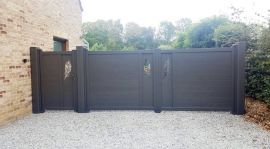 portail_aluminium_personnalise_aelig.jpg