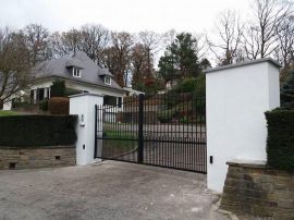 portail_aluminium_plomelin_0.jpg