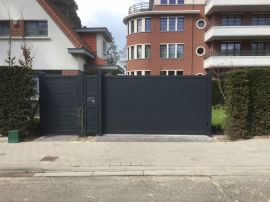 portail_coulissant_aluminium_1.jpg