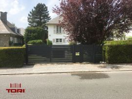 portail_coulissant_aluminium_raz_.jpg
