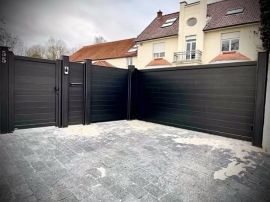 ensemble_portail_et_portillon_aluminium_modele_anae_.jpeg